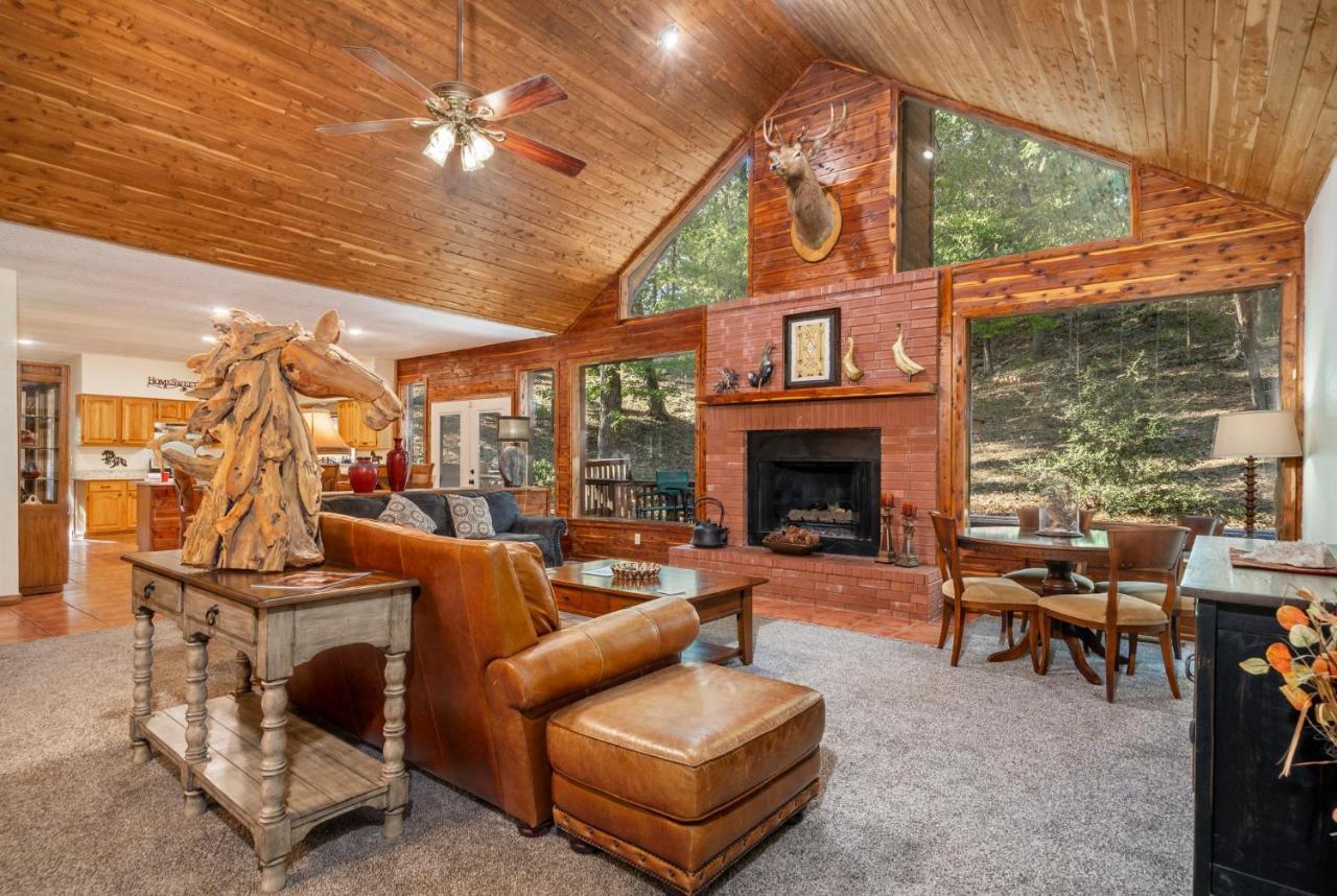 Luxury Rock Creek Cabin W Deck By Lake Hamilton Hot Springs Buitenkant foto